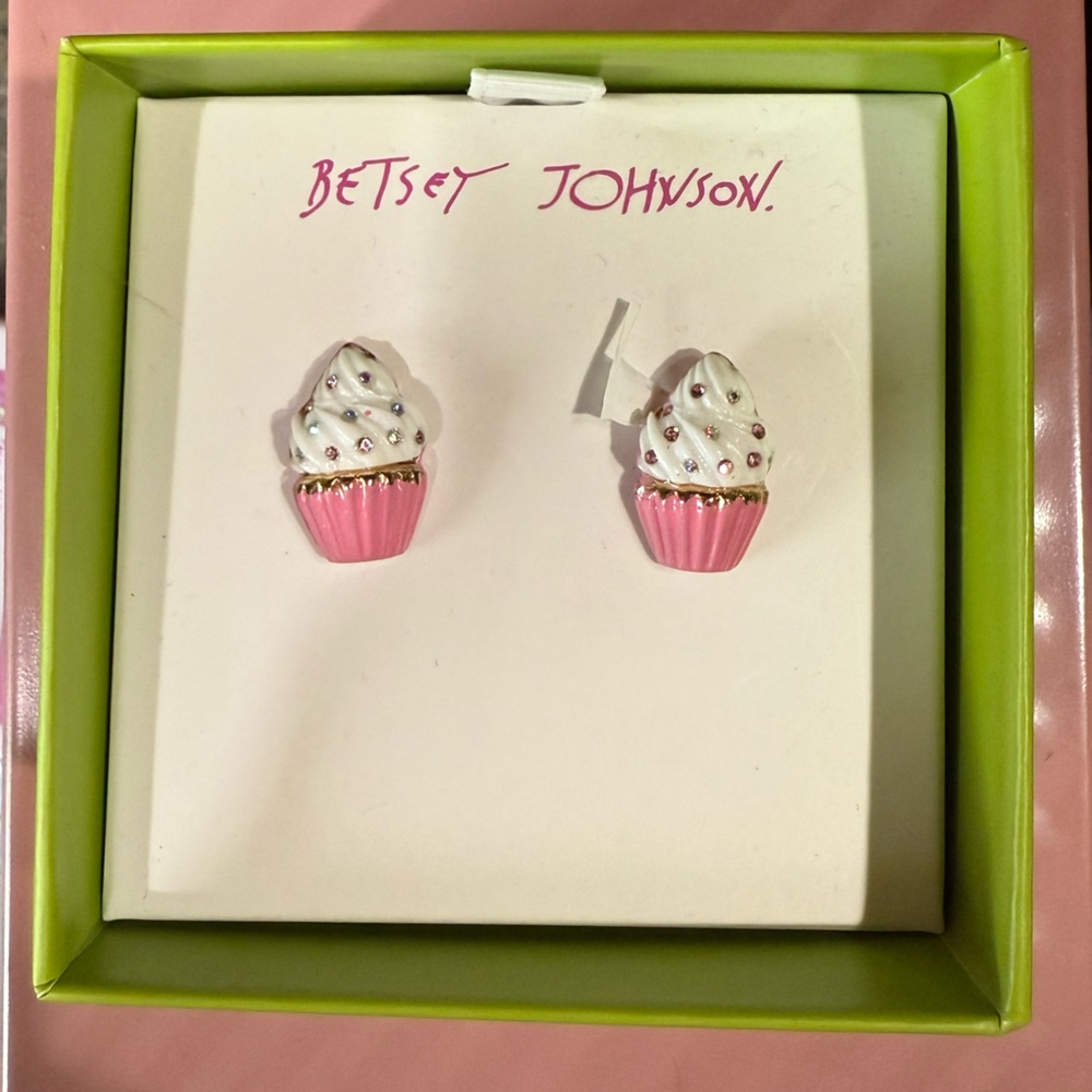 Betsey Johnson cupcake earrings